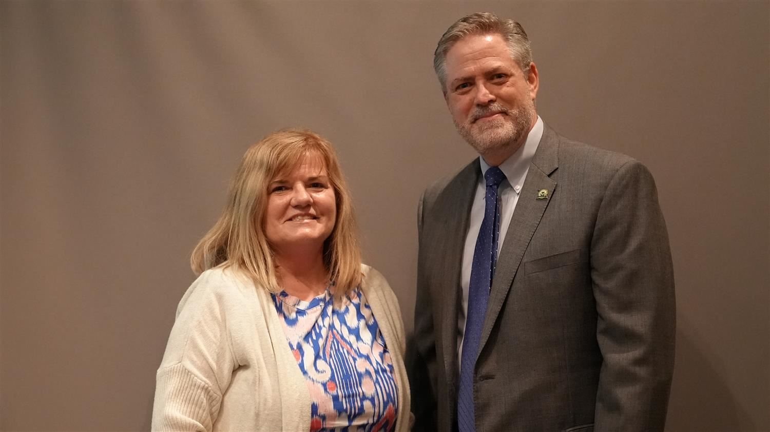 Superintendent Steve Barnette pictured with February 2024 Star Staff winner Shelton ES Pre-K Teacher Rosemary Zirkel.