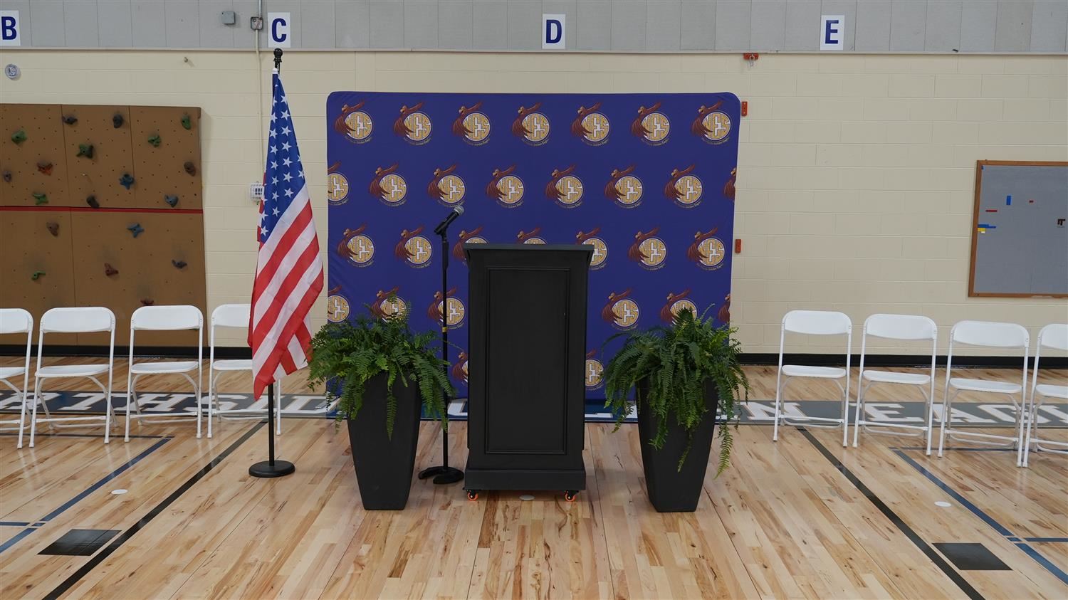 Northside ES ribbon cutting